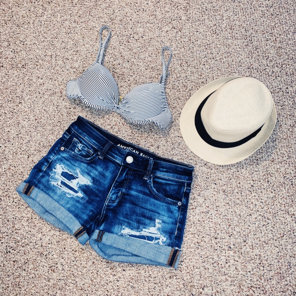 navy & white striped bikini top 💙